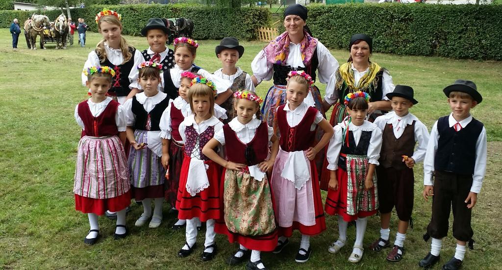 Penzion Hastrman Doudleby Εξωτερικό φωτογραφία